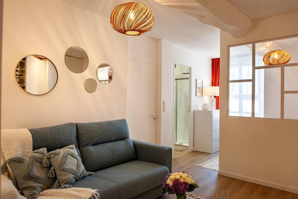 Fougères Le Cocoon - Appartement Dans Maison Du Xviieme Siecle מראה חיצוני תמונה