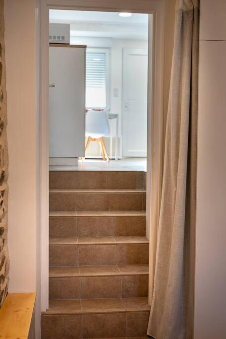Fougères Le Cocoon - Appartement Dans Maison Du Xviieme Siecle מראה חיצוני תמונה
