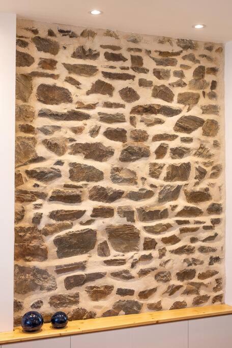 Fougères Le Cocoon - Appartement Dans Maison Du Xviieme Siecle מראה חיצוני תמונה